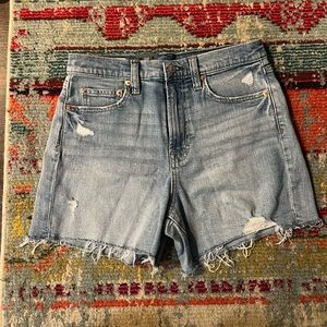 Gap jean shorts, NWT